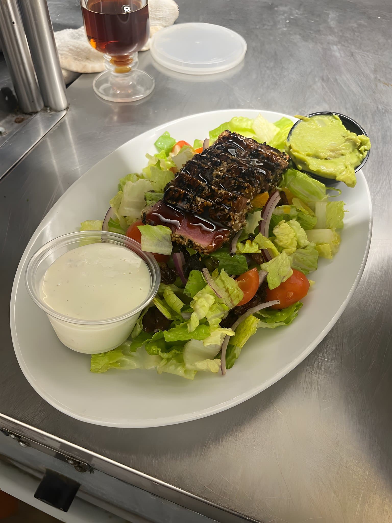 Sesame tuna salad